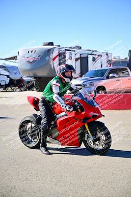 media/Sep-22-2024-TrackXperience (Sun) [[6154aa97fe]]/Around the Pits/